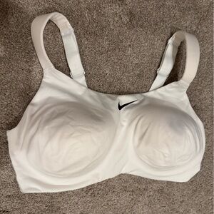 Nike Sports Bra 40DD